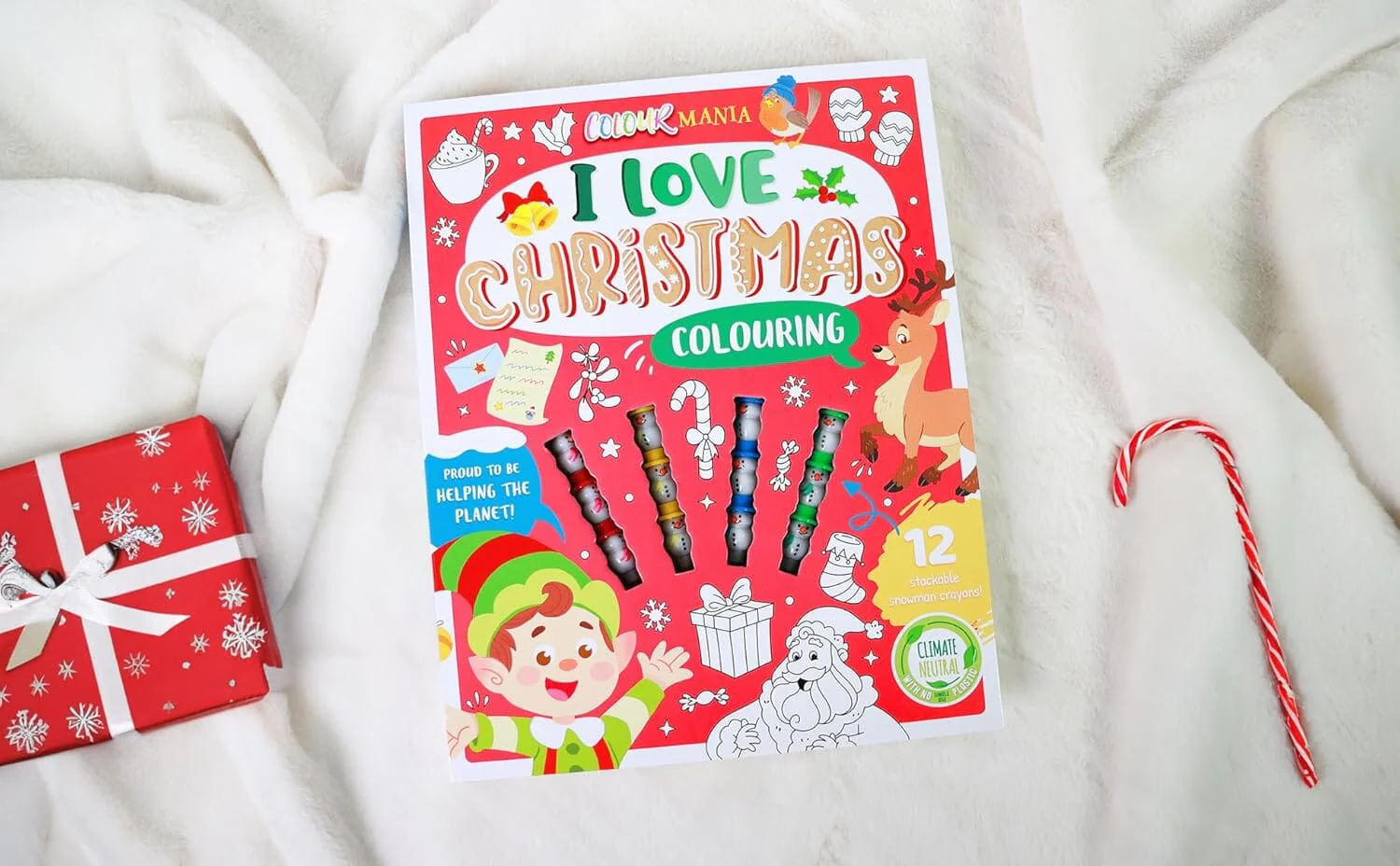 I Love Christmas Colouring Book With 12 Stackable Snowman Crayons! - Ages 3-6 - Paperback - Image 3