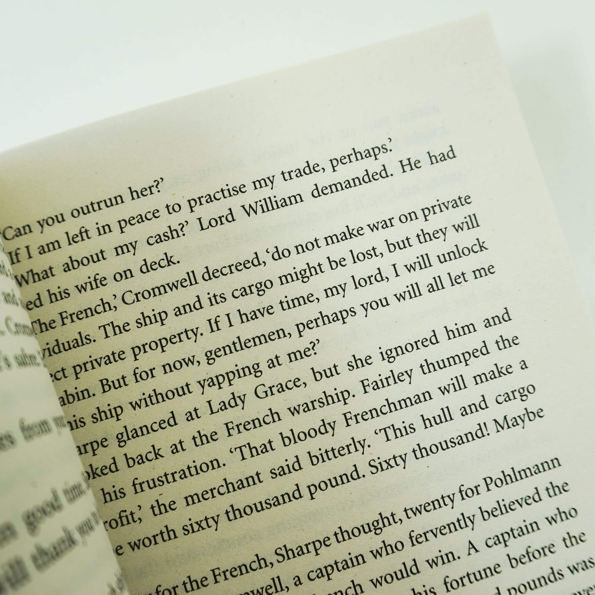 Damaged - Sharpe Series (Book 1-5) by Bernard Cornwell: 5 Books - Fiction - Paperback - V 32 - Image 2